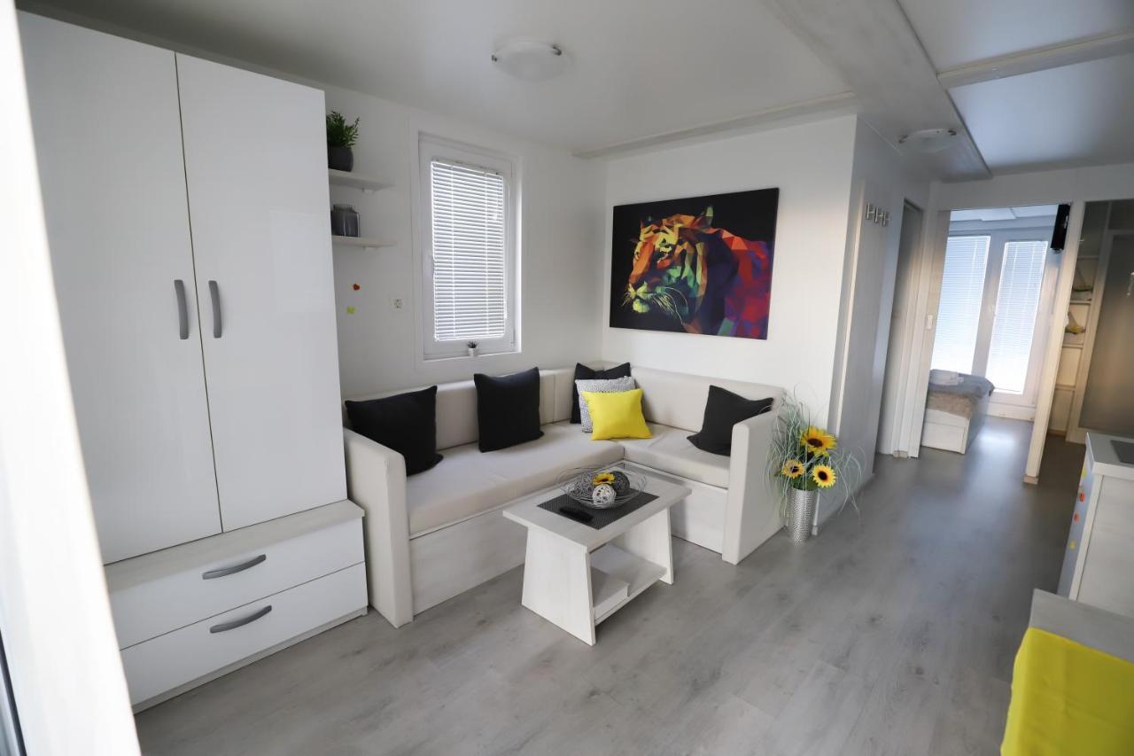 Floating Sea House Soncek Apartment Portoroz Ngoại thất bức ảnh