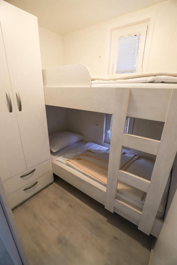 Floating Sea House Soncek Apartment Portoroz Ngoại thất bức ảnh
