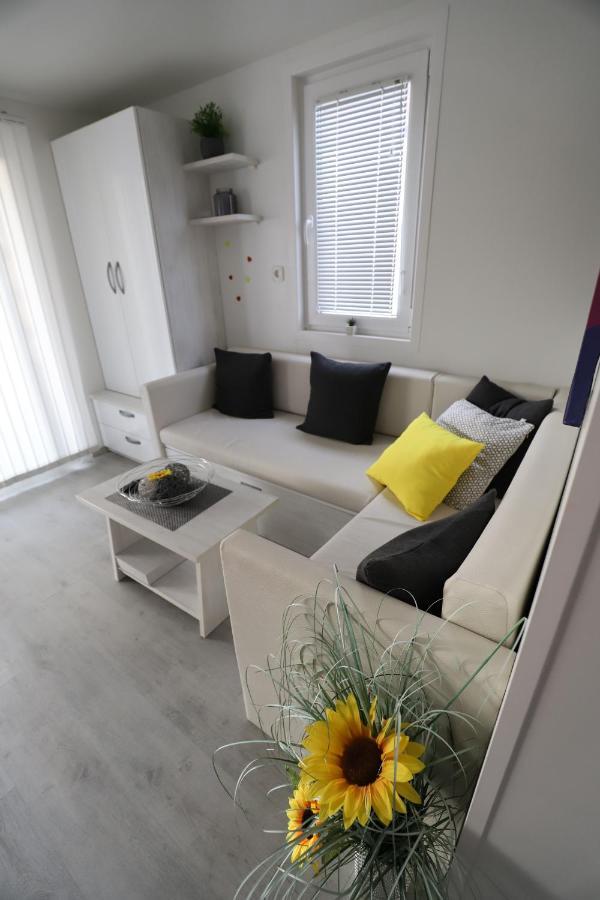 Floating Sea House Soncek Apartment Portoroz Ngoại thất bức ảnh