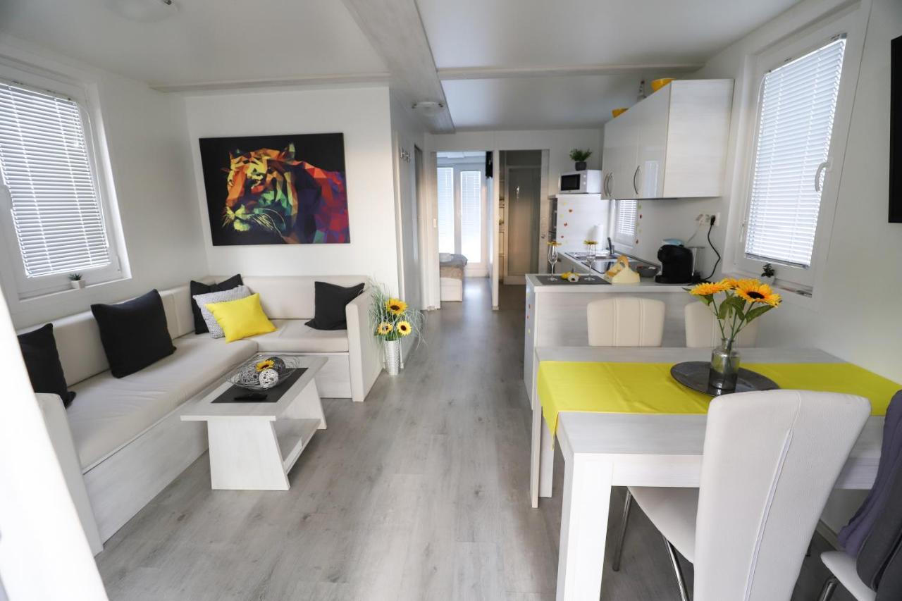 Floating Sea House Soncek Apartment Portoroz Ngoại thất bức ảnh