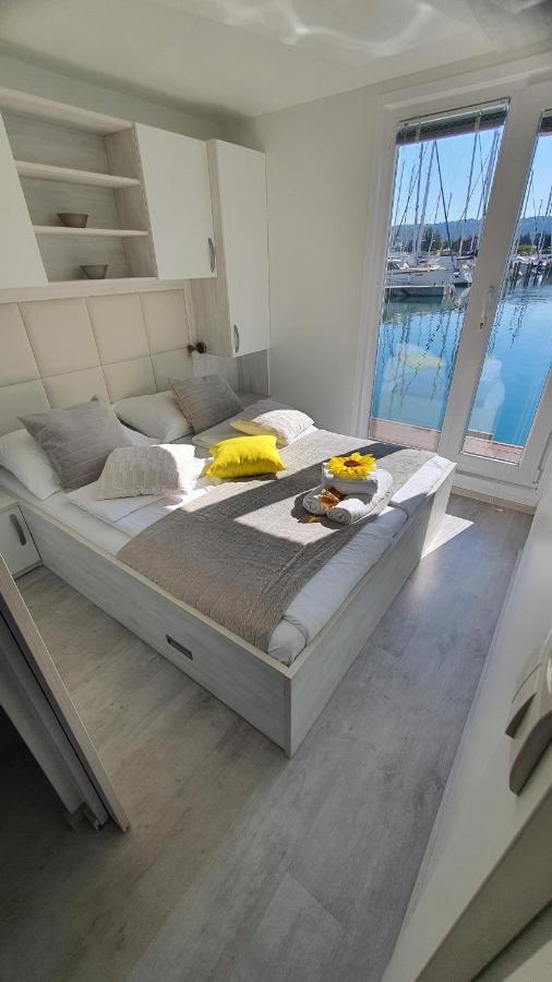 Floating Sea House Soncek Apartment Portoroz Ngoại thất bức ảnh